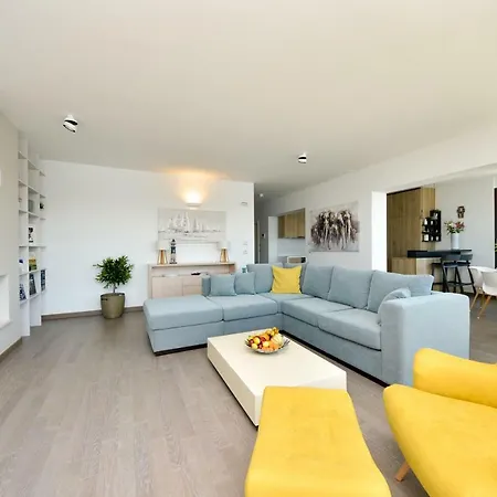 Apartment Luxury Faber Zeus